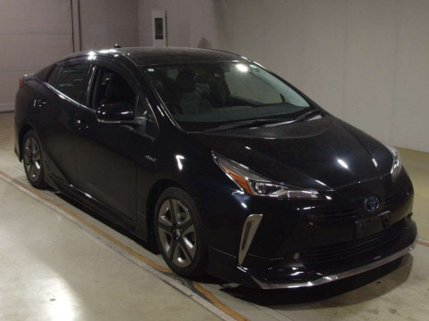 2019 Toyota Prius ZVW51[2]