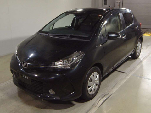 2016 Toyota Vitz NSP130[0]