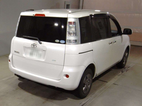 2013 Toyota Sienta NCP85G[1]