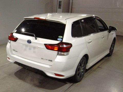 2015 Toyota Corolla Fielder NKE165G[1]