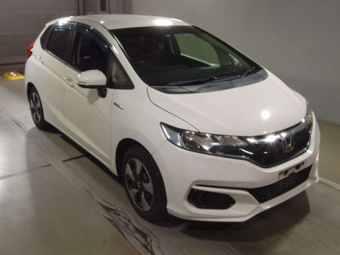 2017 Honda Fit Hybrid GP5[2]