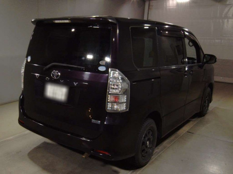 2010 Toyota Voxy ZRR75W[1]