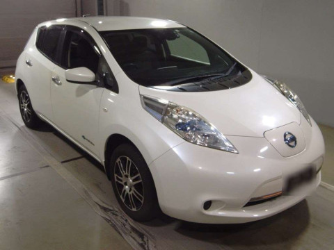 2016 Nissan Leaf AZE0[2]