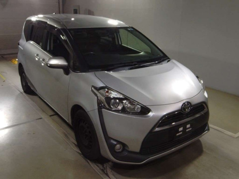 2017 Toyota Sienta NSP170G[2]