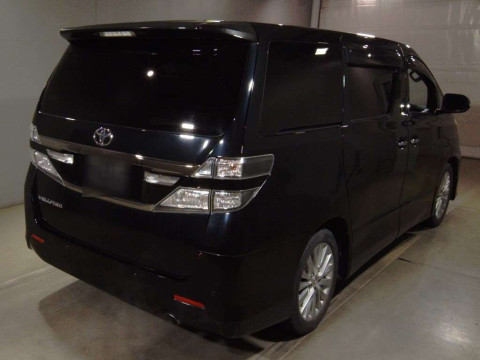 2011 Toyota Vellfire ANH20W[1]