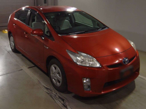 2010 Toyota Prius ZVW30[2]