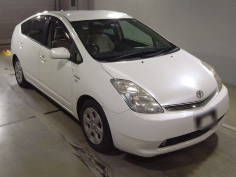 2007 Toyota Prius NHW20[2]