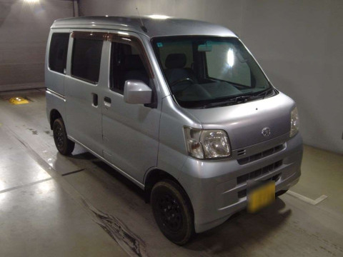 2010 Daihatsu Hijet Cargo S331V[2]