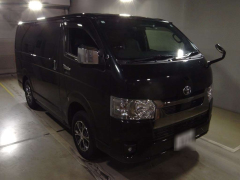 2022 Toyota Hiace Van GDH206V[2]