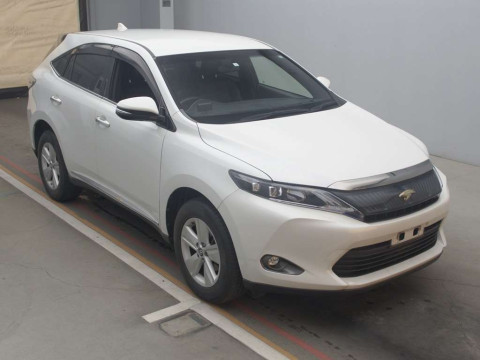 2015 Toyota Harrier ZSU60W[2]