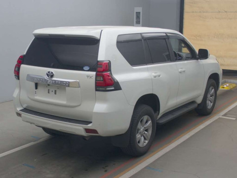 2019 Toyota Land Cruiser Prado TRJ150W[1]