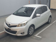 2011 Toyota Vitz