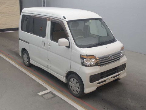 2013 Daihatsu Atrai Wagon S321G[2]