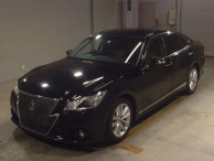 2014 Toyota Crown