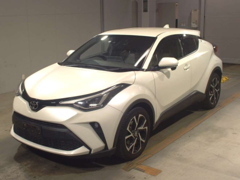 2020 Toyota C-HR NGX10[0]