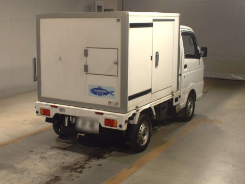 2016 Suzuki Carry Truck DA16T[1]