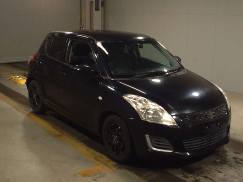 2016 Suzuki Swift ZC72S[2]