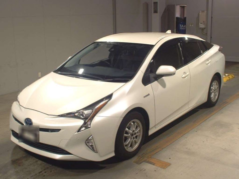 2017 Toyota Prius ZVW50[0]