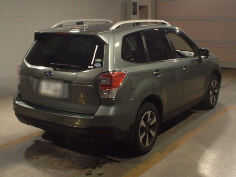 2016 Subaru Forester SJ5[1]