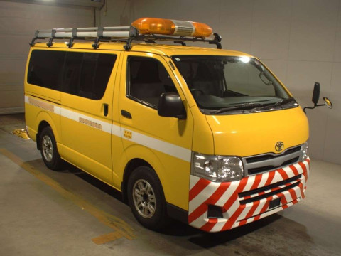 2014 Toyota Hiace Van KDH201V[2]