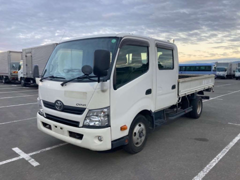 2013 Toyota Dyna Truck XZU710[0]