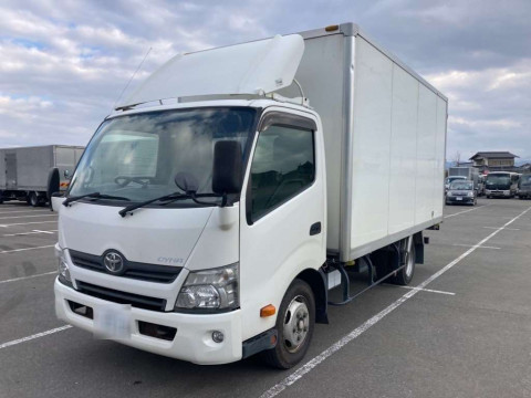 2013 Toyota Dyna Truck XZU710[0]