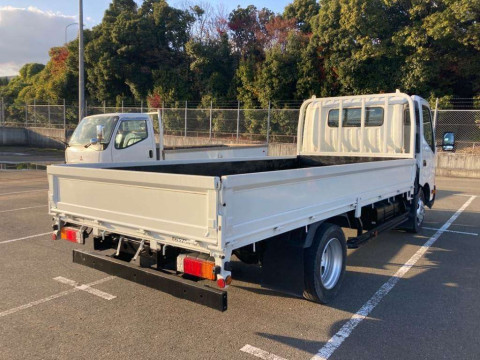 2018 Toyota Dyna Truck XZU710[1]