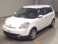 2005 Mazda Verisa