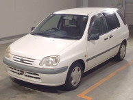 1999 Toyota Raum