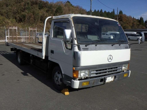 1993 Mitsubishi Fuso Canter FE437F[2]