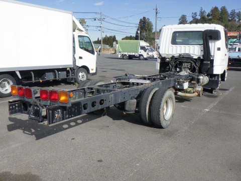 2015 Mitsubishi Fuso Fighter FK64F[1]