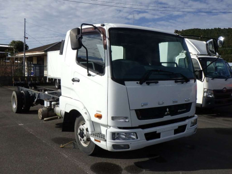 2015 Mitsubishi Fuso Fighter FK64F[2]