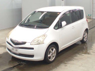 2006 Toyota Ractis