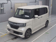 2017 Honda N-BOX CUSTOM