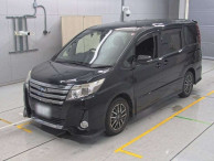 2014 Toyota Noah