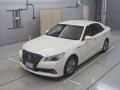 2015 Toyota Crown Hybrid