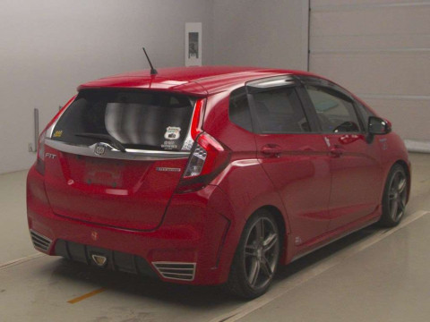 2015 Honda Fit Hybrid GP5[1]