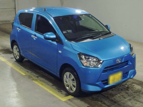 2022 Daihatsu Mira es LA360S[2]