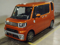 2015 Daihatsu Wake