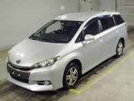 2014 Toyota Wish