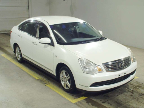 2010 Nissan Bluebird Sylphy G11[2]