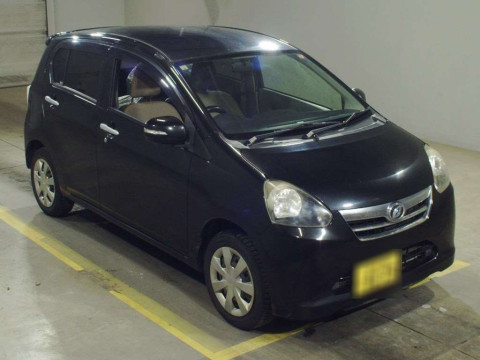 2012 Daihatsu Mira es LA310S[2]