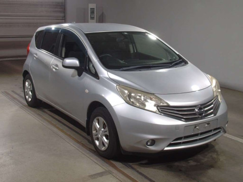 2013 Nissan Note E12[2]