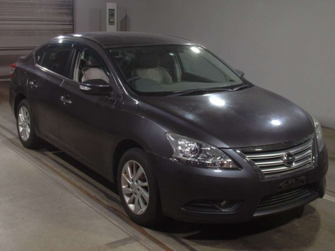 2016 Nissan SYLPHY TB17[2]