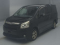 2007 Toyota Noah