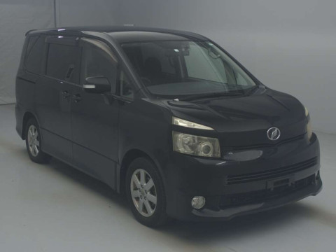 2008 Toyota Voxy ZRR70W[2]