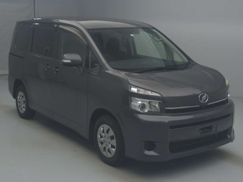 2012 Toyota Voxy ZRR75G[2]