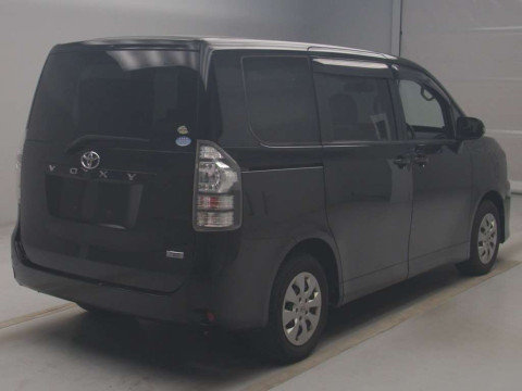 2012 Toyota Voxy ZRR70G[1]