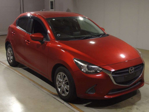 2015 Mazda Demio DJ3FS[2]