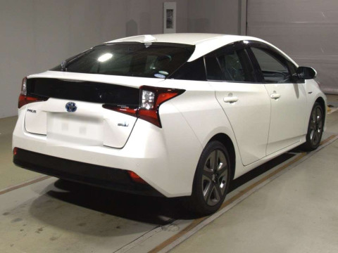 2020 Toyota Prius ZVW51[1]